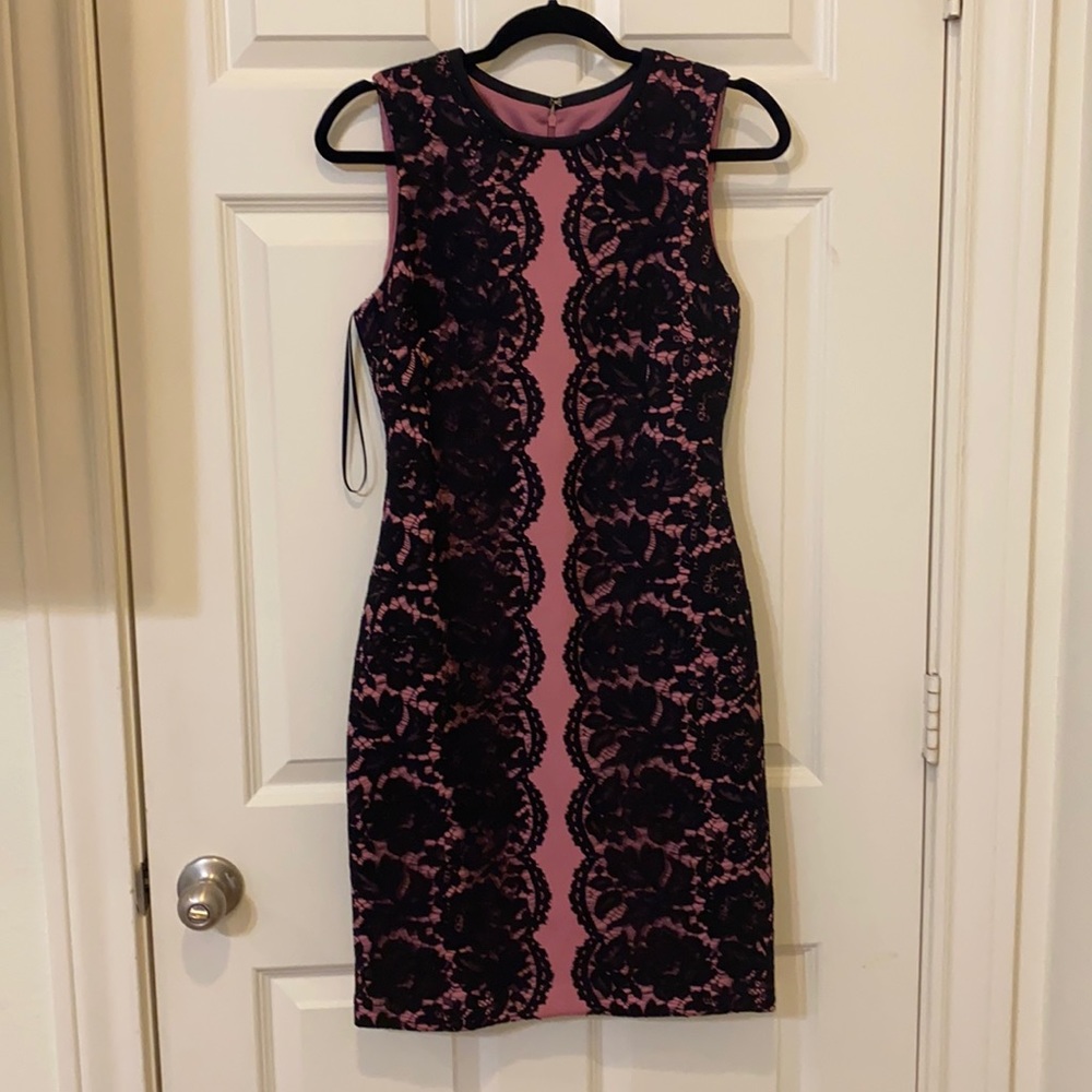 NWOT Tommy Hilfiger Lace Cocktail dress Size 4